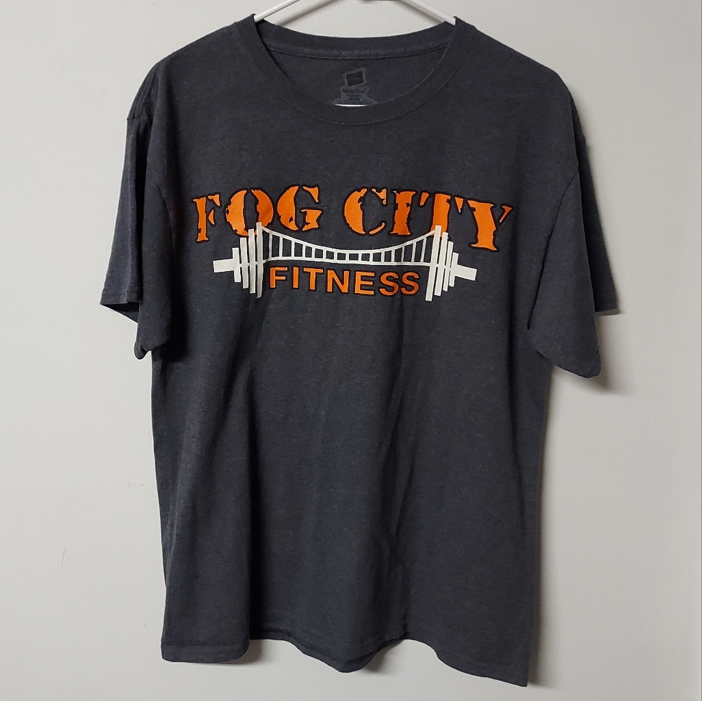 🌁 Fog City Fitness Brisbane San Francisco CA  Unisex M